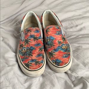 Vans tropical